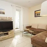 Fernsicht 10 * غورين